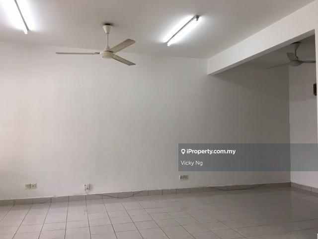 Rumah Teres 2-Tingkat untuk Dijual di Taman Puchong Tekali, Puchong oleh Vicky Ng - iProperty.com.my