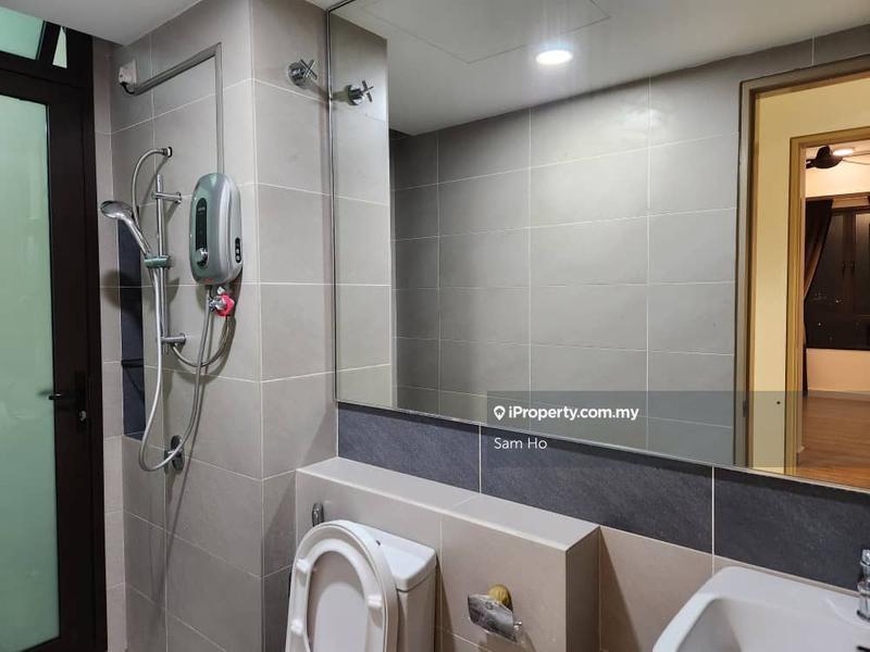 Service Residence for Sale in Putra Residence by Sam Ho - iProperty.com.my