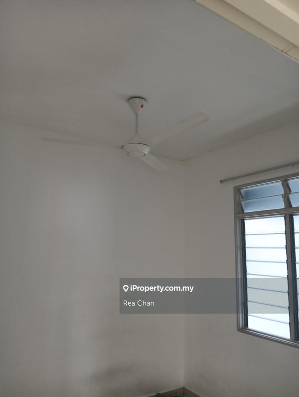 Flat for Rent in Rumah Pangsa Kenanga 3 by Rea Chan - iProperty.com.my