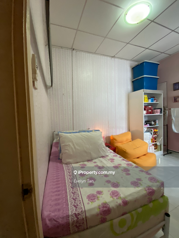 Pangsapuri untuk Dijual di Subang Perdana Goodyear Court 6 oleh Evelyn Tan - iProperty.com.my