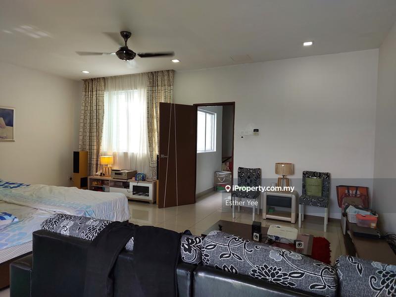 Rumah Teres 3-Tingkat untuk Dijual di Taman Dagang Permai, Ampang oleh Esther Yee - iProperty.com.my