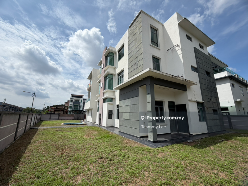 Bungalow House for Sale in Wira Mutiara, Bandar Sungai Long, Bandar Sungai Long by Teammy Lee - iProperty.com.my