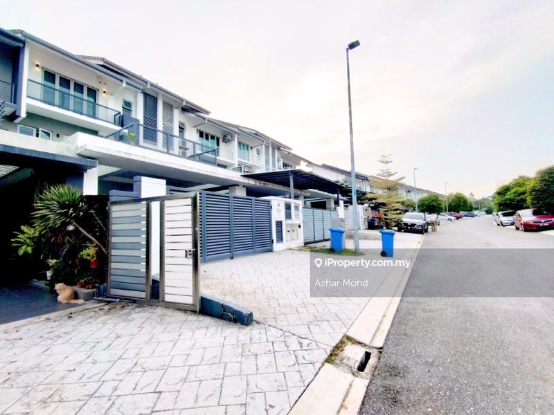 Rumah Teres 3-Tingkat untuk Dijual di Denai Alam, Shah Alam oleh Azhar Mohd - iProperty.com.my