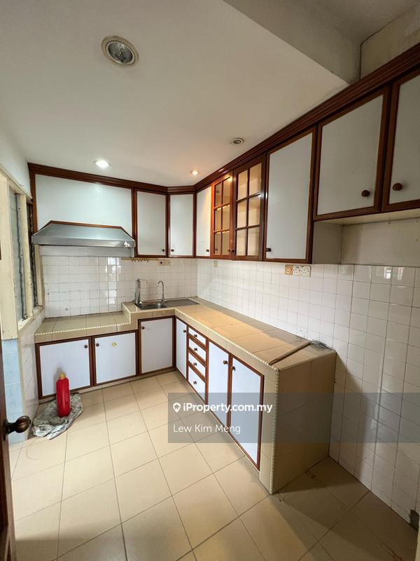 Apartment for Sale in Ria Apartment by Lew Kim Meng - iProperty.com.my