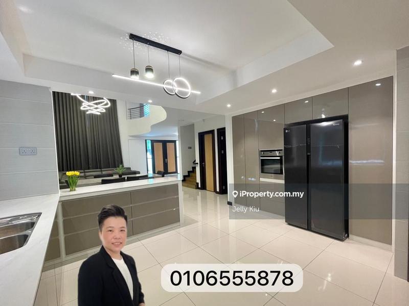 Rumah Berkembar untuk Dijual di Lutong, Miri oleh Jelly Kiu - iProperty.com.my