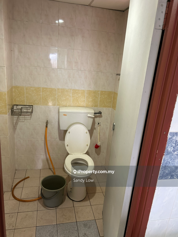 Pangsapuri untuk Dijual di Permai Villa oleh Sandy Low - iProperty.com.my