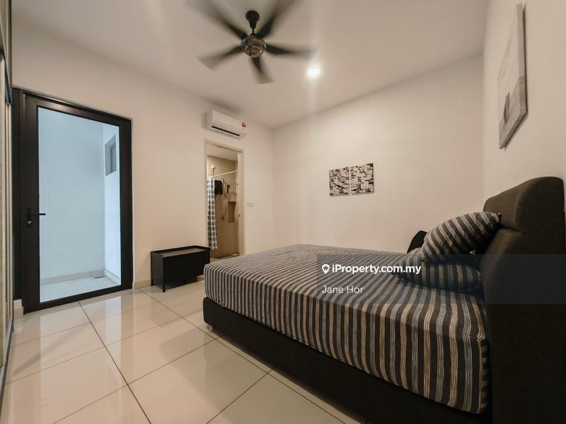Townhouse for Sale in 16 Sierra, Puchong by Jane Hor - iProperty.com.my