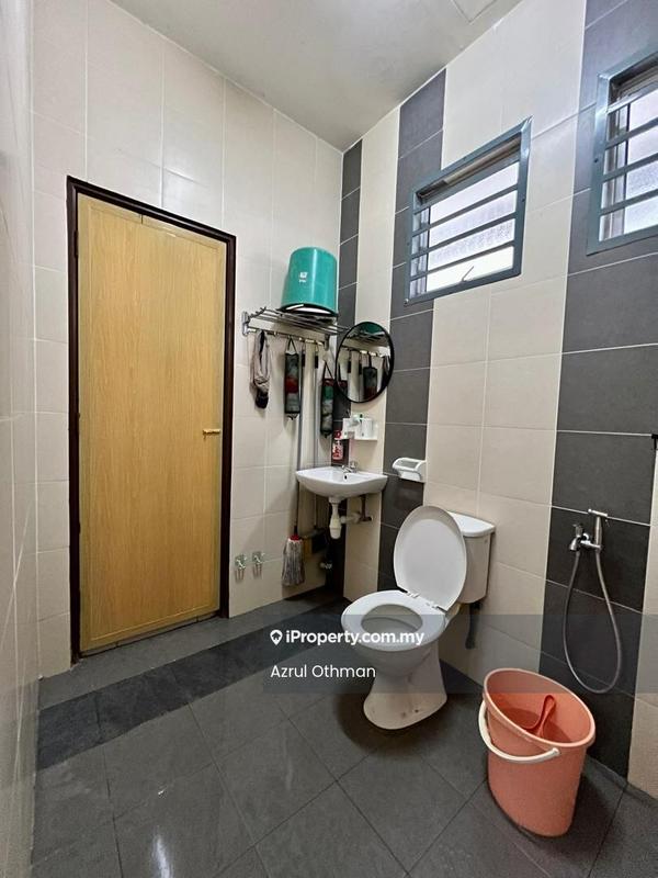 Rumah Teres 2-Tingkat untuk Dijual di Lavender Heights, Senawang oleh Azrul Othman - Bathroom - iProperty.com.my