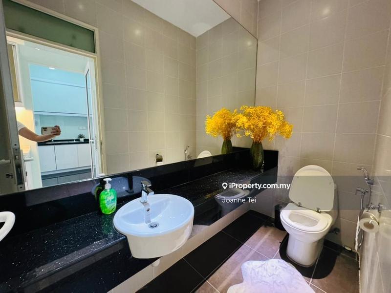 Rumah Teres 3-Tingkat untuk Dijual di Schumann, Symphony Hills, Cyberjaya, Cyberjaya oleh Joanne Tei - iProperty.com.my