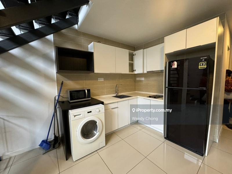 Service Residence for Sale in D'Latour by Wendy Chong - iProperty.com.my