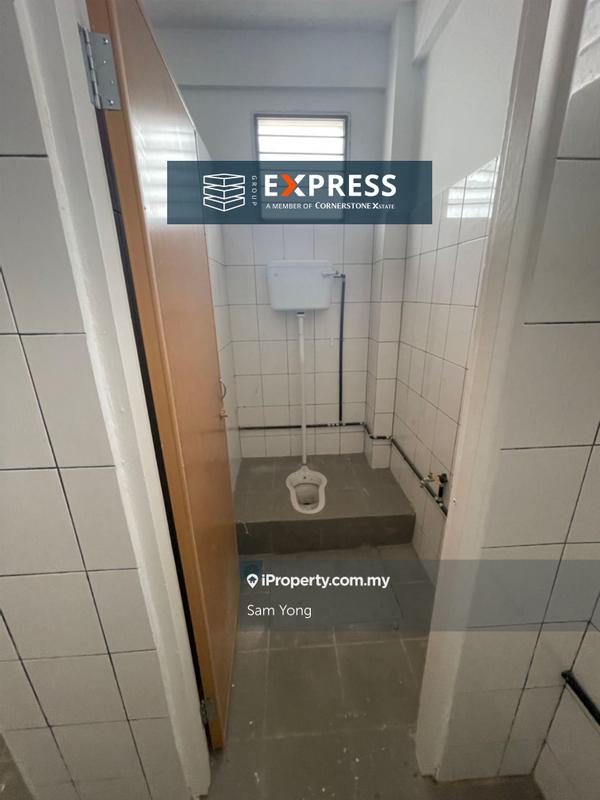 Commercial Bungalow for Sale in Single Storey Commercial Detached at Lutong Baru, Miri by Sam Yong - iProperty.com.my