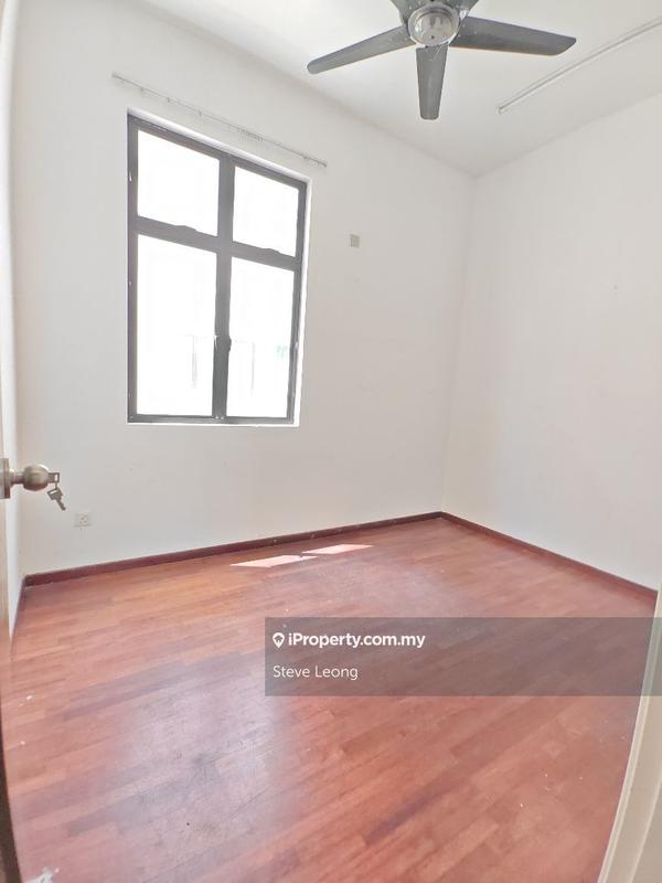 3-storey Terraced House for Sale in Setia Utama, Setia Alam by Steve Leong - iProperty.com.my