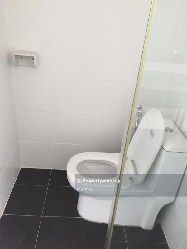 Kondominium untuk Dijual di Encorp Strand Residence oleh C K Sek - iProperty.com.my