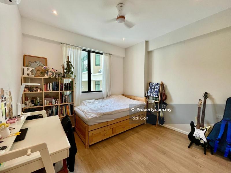 For Sale - Scotland Villa