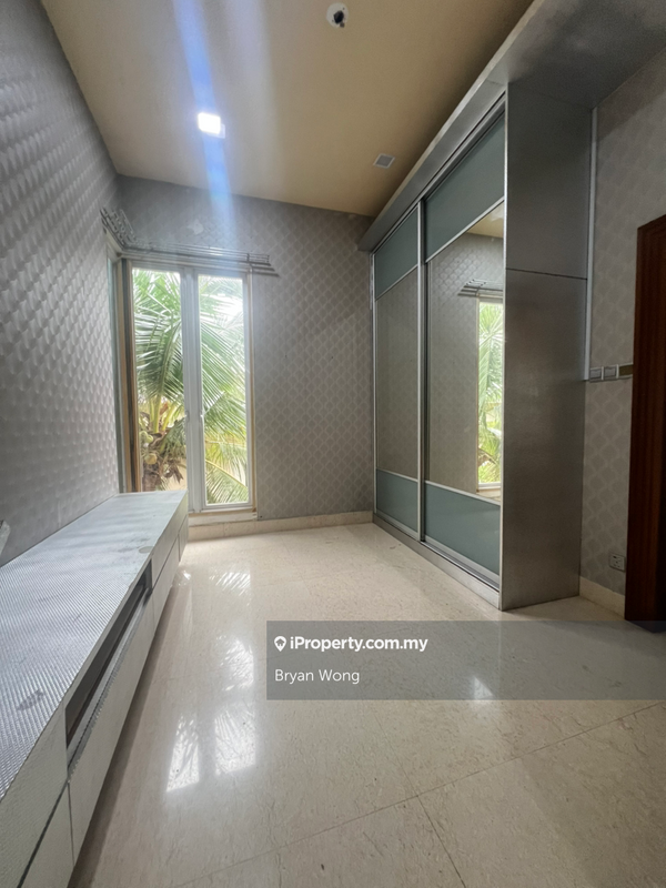 Bungalow House untuk Dijual di Country Heights, Kajang oleh Bryan Wong - iProperty.com.my
