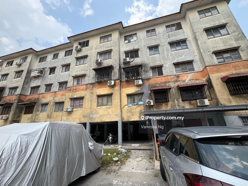 For Sale - Taman Saujana Puchong