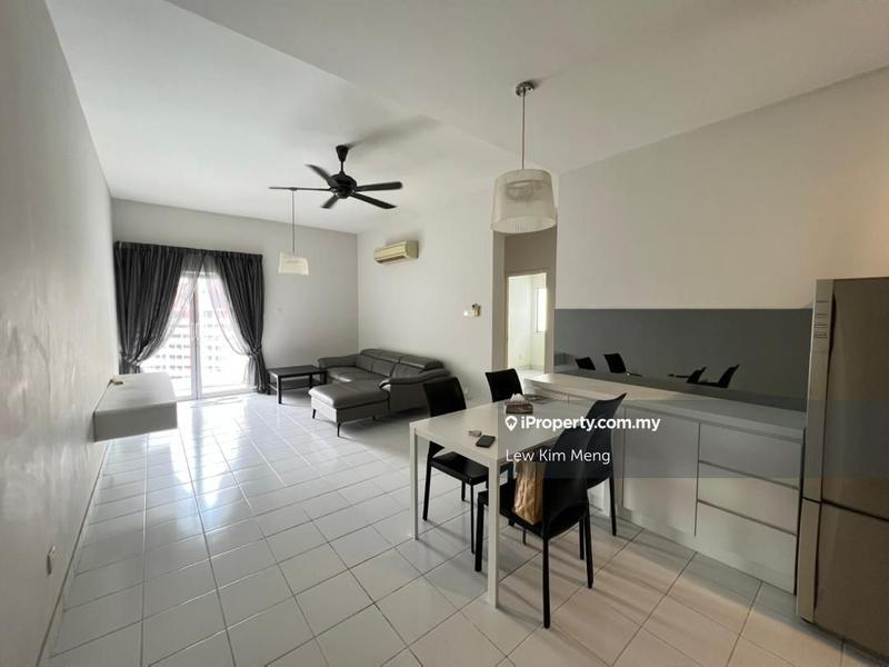 For Sale - Plaza Menjalara