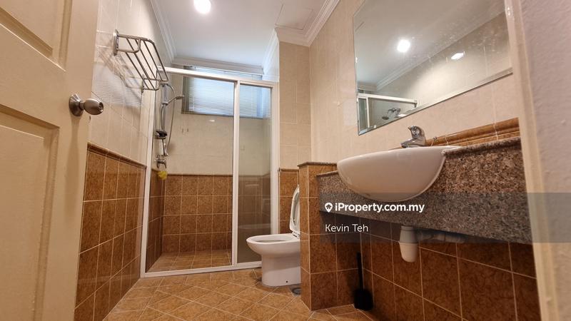 For Sale - La Grande Kiara