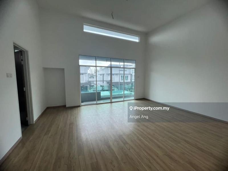 Bungalow House for Rent in Bandar Country Homes, Rawang by Angel Ang - iProperty.com.my