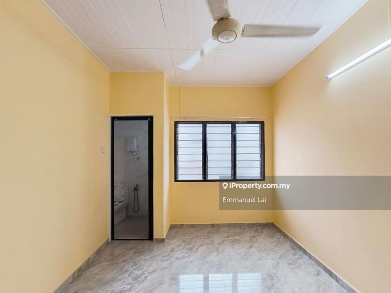 Rumah Teres 2-Tingkat untuk Disewa di Petaling Jaya, Selangor oleh Emmanuel Lai - iProperty.com.my