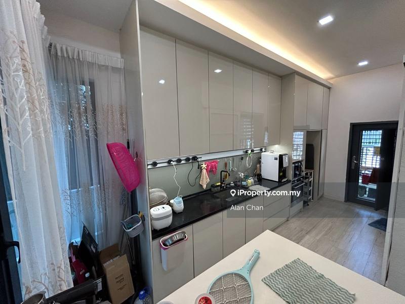 Rumah Berangkai 3 Tingkat untuk Dijual di 16 Sierra, Puchong oleh Alan Chan - iProperty.com.my