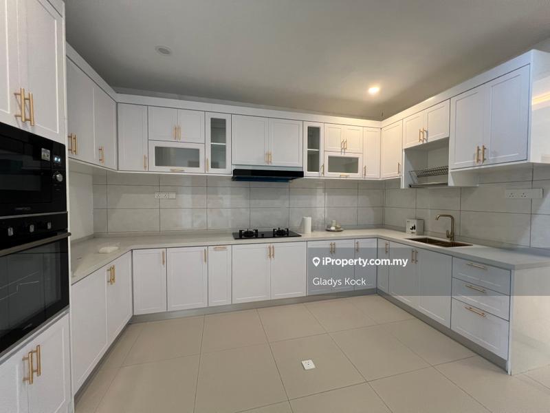 For Sale - Valencia Residence