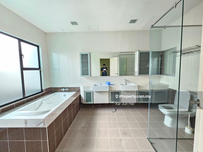 Semi-Detached House for Sale in Taman Hijauan Residen, Hulu Langat by Kar Jun Hei - iProperty.com.my
