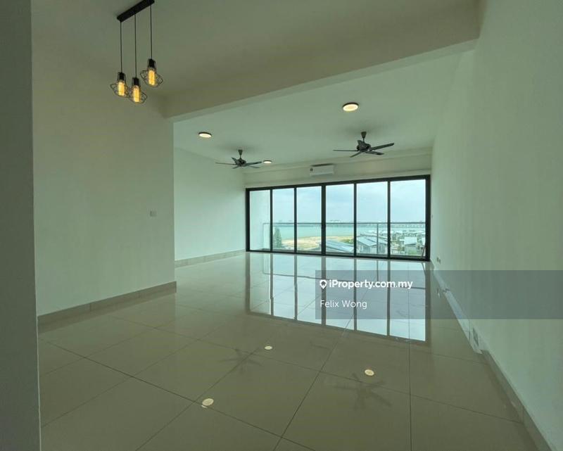 For Sale - Skyvilla @ D'Island