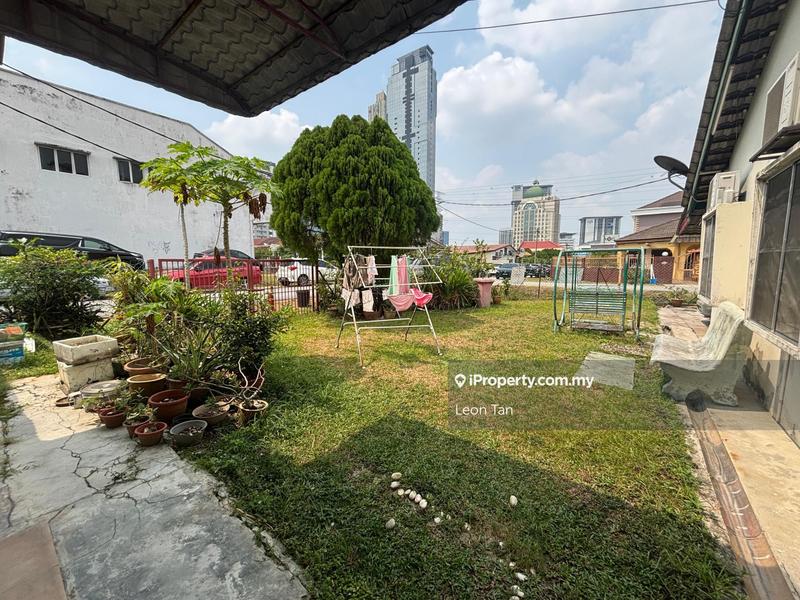 Rumah Berangkai 1 Tingkat untuk Dijual di Seksyen 14, Petaling Jaya oleh Leon Tan - iProperty.com.my