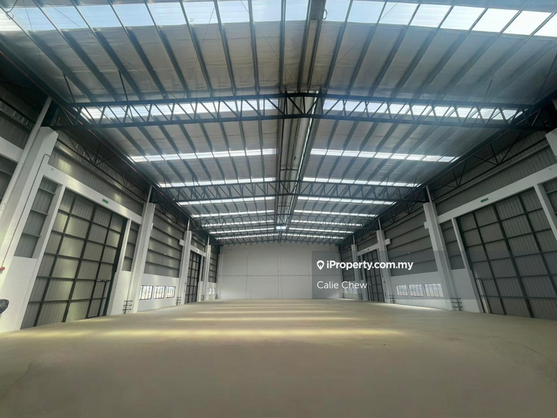 Semi-D Komersial untuk Disewa di Bandar Bukit Raja, Klang oleh Calie Chew - iProperty.com.my