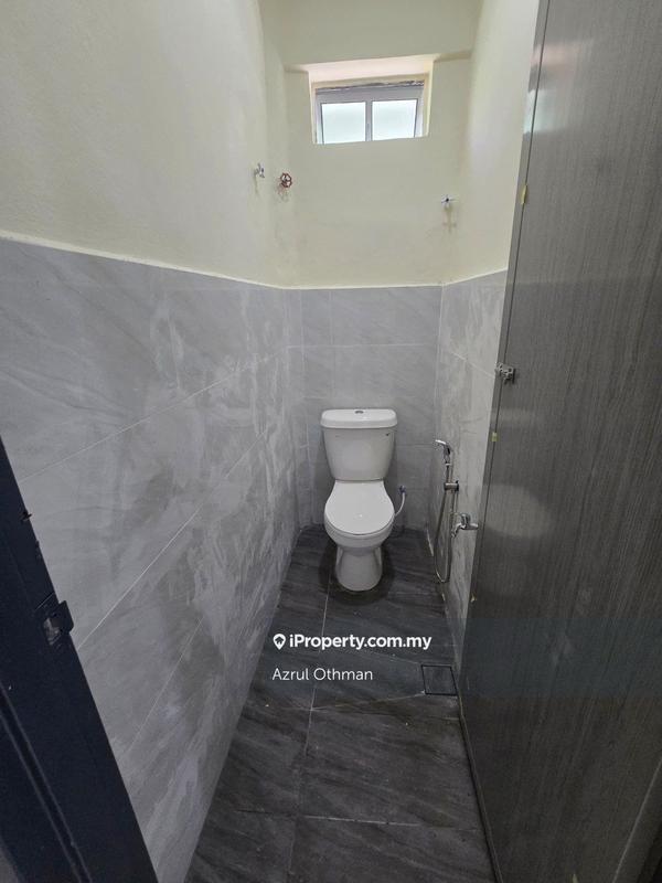 Rumah Berangkai 2 Tingkat untuk Dijual di Bandar Springhill, Port Dickson oleh Azrul Othman - iProperty.com.my