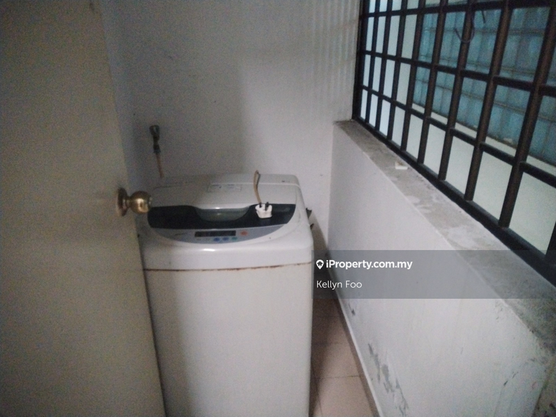 Condominium for Sale in Cheng Heights by Kellyn Foo - iProperty.com.my