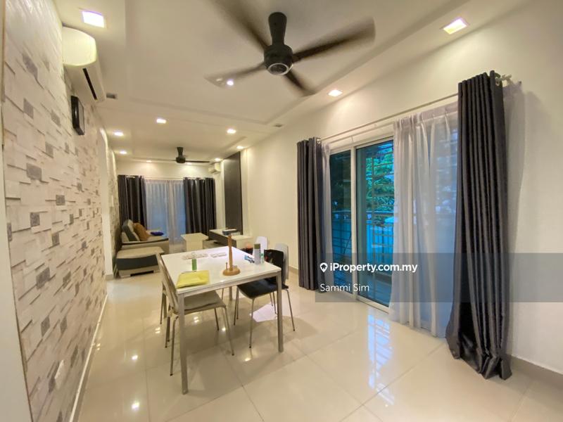 For Rent - Metropolitan Square