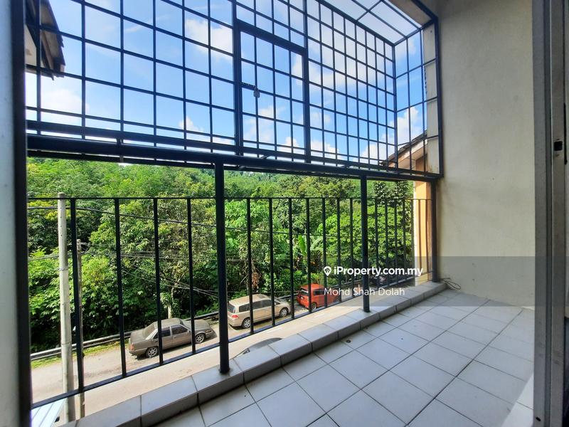 Rumah Bandar untuk Dijual di Taman Sinaran, Kajang oleh Mohd Shah Dolah - iProperty.com.my