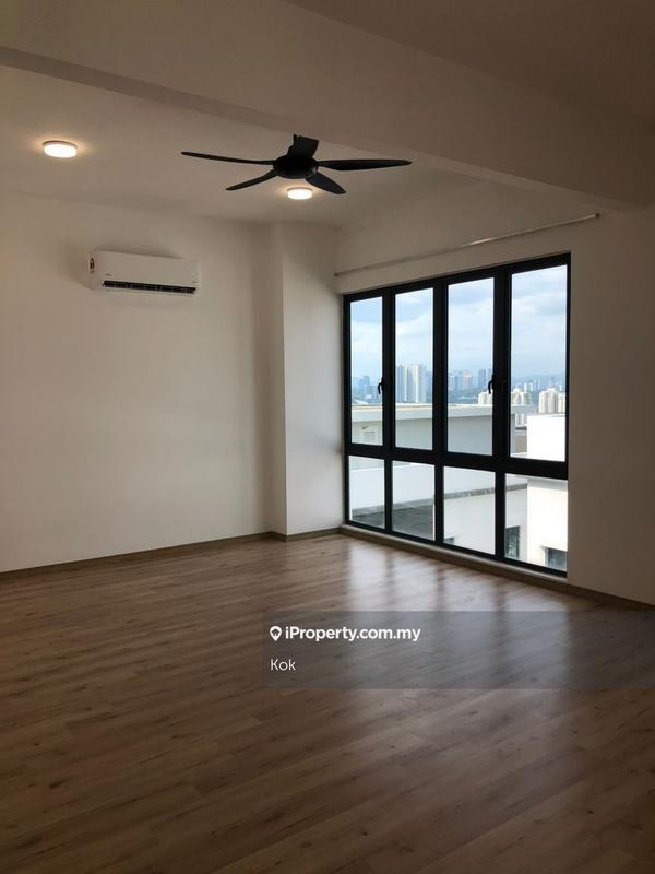 Rumah Berkembar untuk Dijual di Desa Hill Villas, Desa Petaling oleh Kok - iProperty.com.my