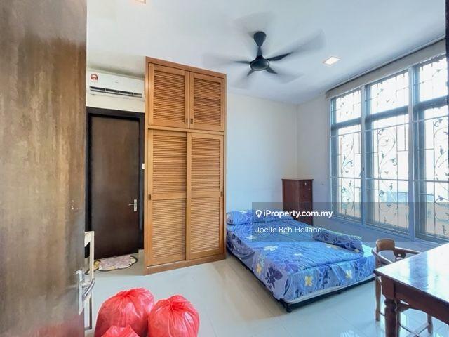 Rumah Berkembar untuk Dijual di Mont Kiara, Kuala Lumpur oleh Joelle Beh Holland - iProperty.com.my