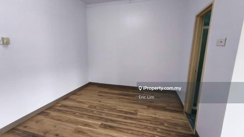 Rumah Berangkai 2.5 Tingkat untuk Disewa di Bandar Utama 10, Bandar Utama oleh Eric Lim - iProperty.com.my