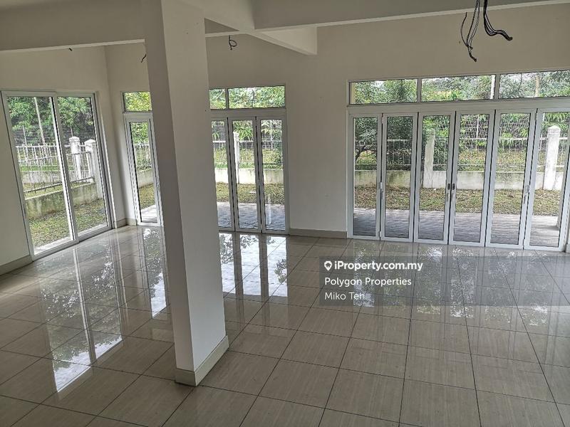 Banglo untuk Dijual di Villa Heights, Seri Kembangan oleh Miko Teh - iProperty.com.my