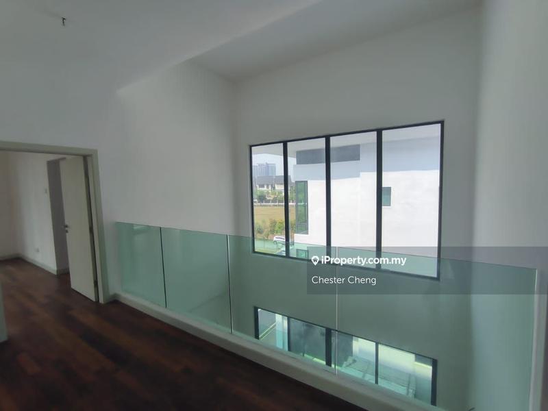 Bungalow House for Sale in Taman Overseas Union (Taman Oug), Jalan Klang Lama (Old Klang Road) by Chester Cheng - iProperty.com.my