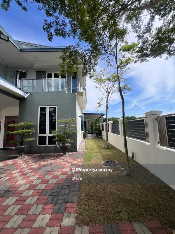 Bungalow House for Sale in D'alpinia, Puchong by Steve - iProperty.com.my