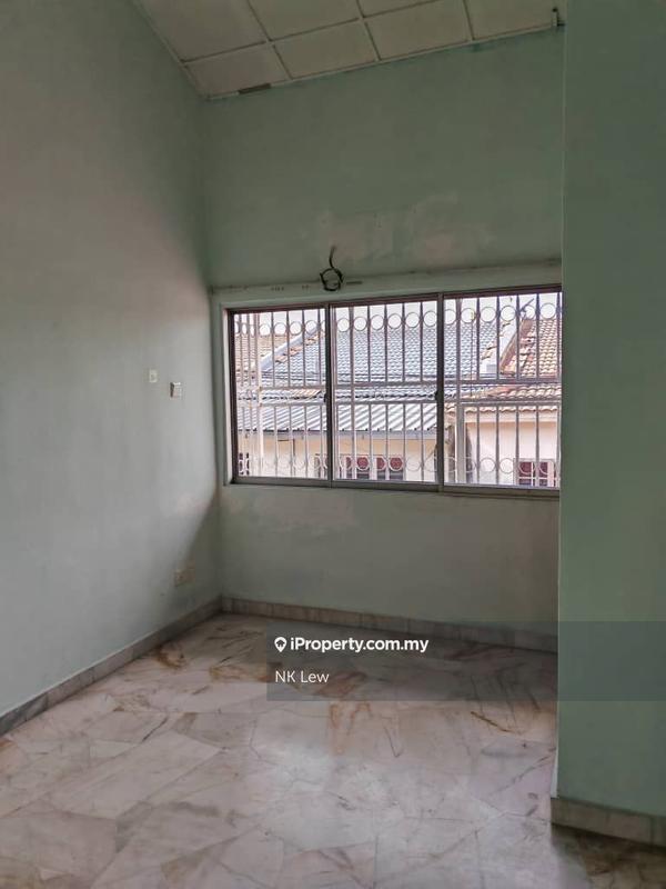 2-storey Terraced House for Sale in gdr30, Seri Kembangan by NK Lew - iProperty.com.my