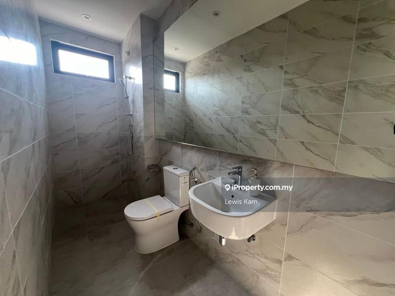 3-storey Terraced House for Sale in Batu Feringghi, Penang by Lewis Kam - iProperty.com.my