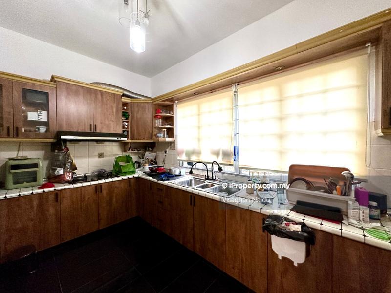 Bungalow House for Sale in Bandar Country Homes, Rawang by Visaghan Naidu - iProperty.com.my