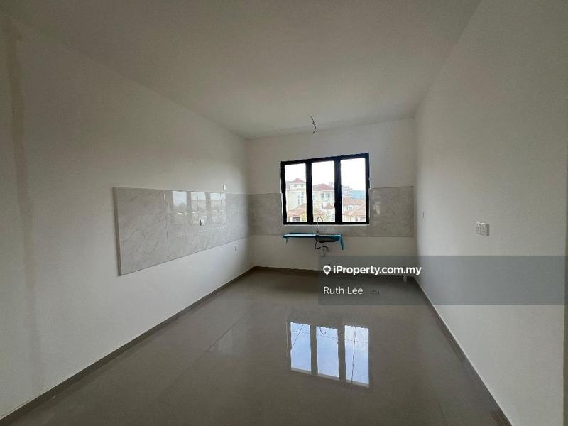3-storey Terraced House for Sale in Batu Feringghi, Penang by Ruth Lee - iProperty.com.my