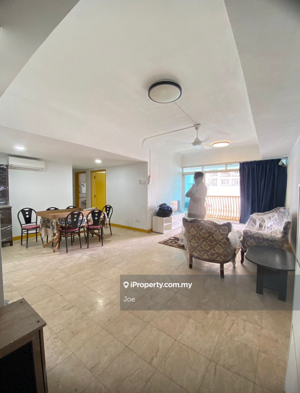 For Rent - Villa Scott