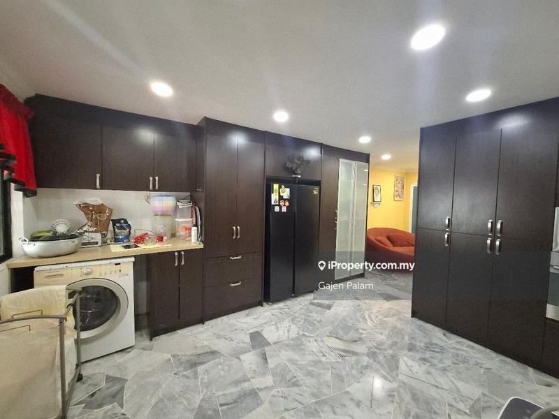 Rumah Berangkai 2 Tingkat untuk Dijual di Batu 9, Cheras oleh Gajen Palam - iProperty.com.my