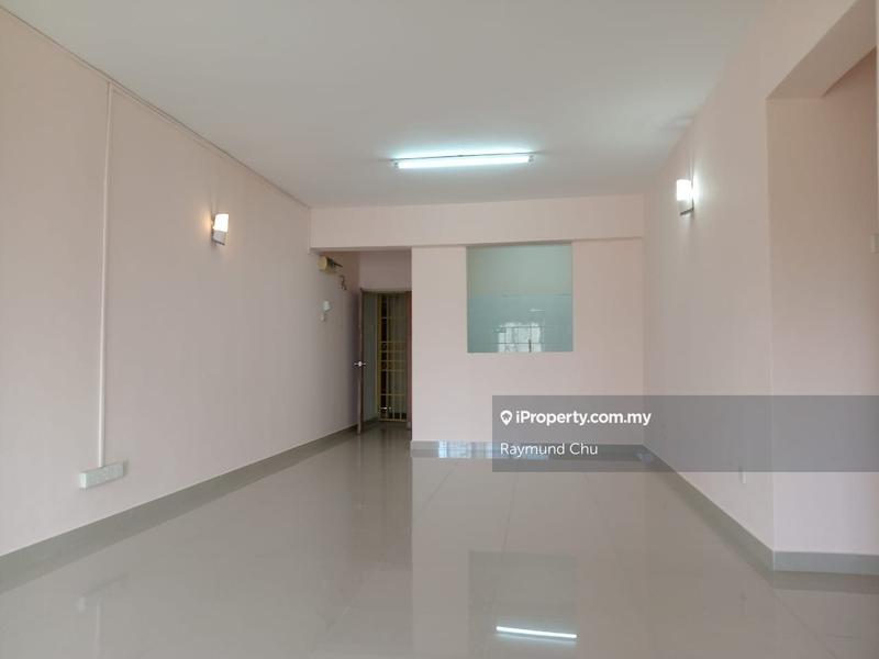 For Sale - Prima Ria