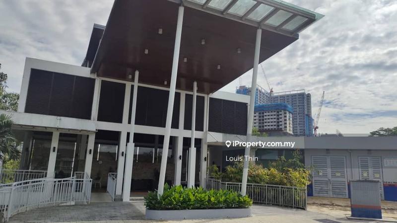 3-storey Terraced House for Sale in Perdana Residence 2, beside168 Park Mall, Selayang by Louis TT - iProperty.com.my
