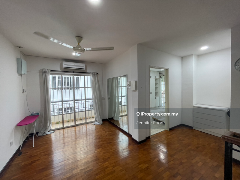 Rumah Berkembar untuk Dijual di Taman Yarl, Jalan Klang Lama (Old Klang Road) oleh Jennifer Poon - iProperty.com.my