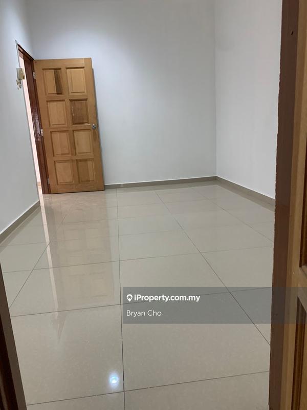 2-storey Terraced House for Sale in Taman Serdang Raya, Seri Kembangan by Bryan Cho - iProperty.com.my